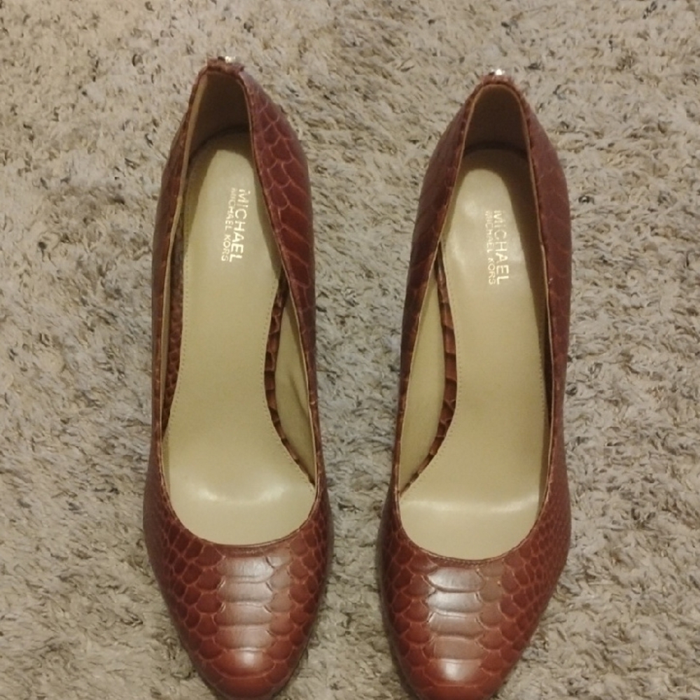 Michael Kors Snakeskin Patterned Brown Heels